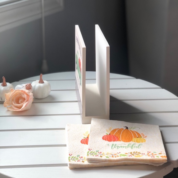 NWT Fall Farmhouse Napkin Holder - Picture 3 of 4